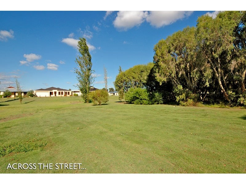 51 Albatross Loop, Beechboro WA 6063