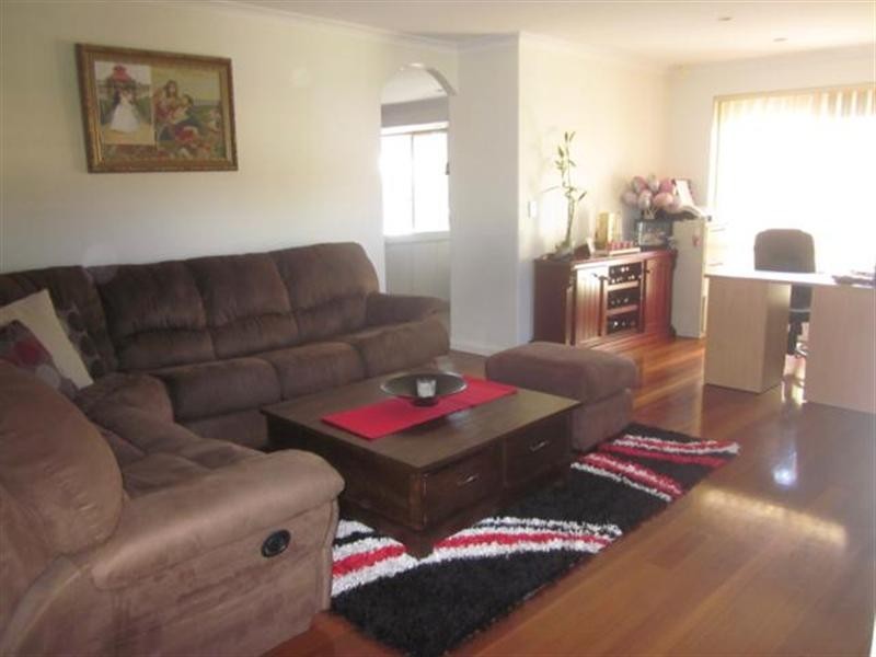 121 Bluegum Road, Beechboro WA 6063