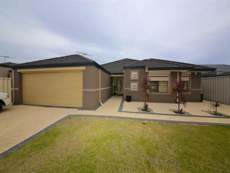 19 Calla Street, Beechboro WA 6063