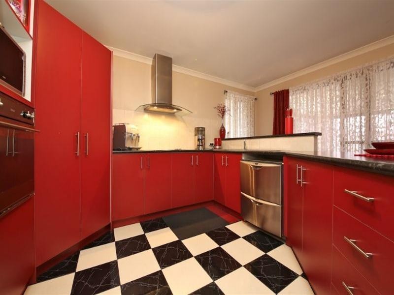 19 Calla Street, Beechboro WA 6063