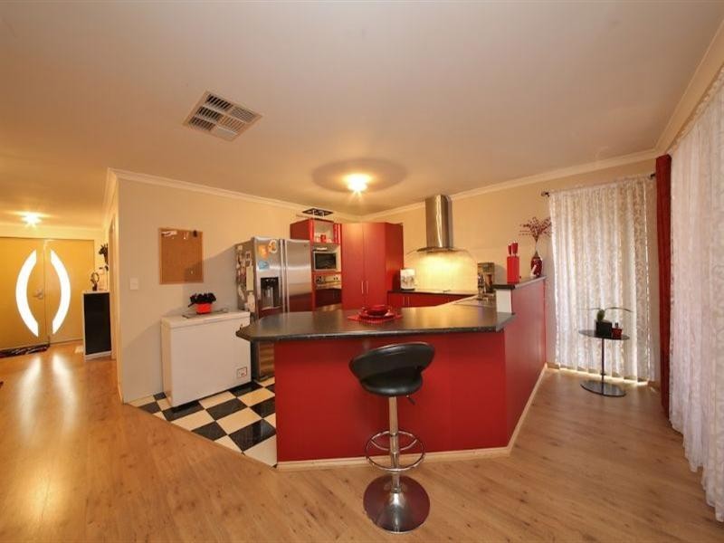 19 Calla Street, Beechboro WA 6063