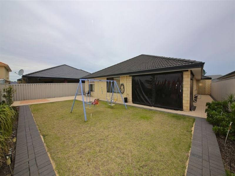 19 Calla Street, Beechboro WA 6063