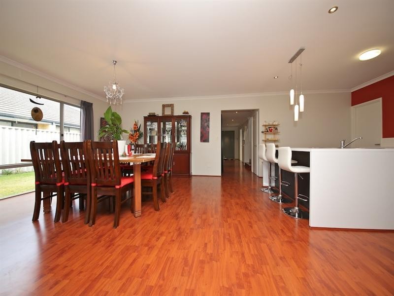 19 Driftwood Way, Beechboro WA 6063