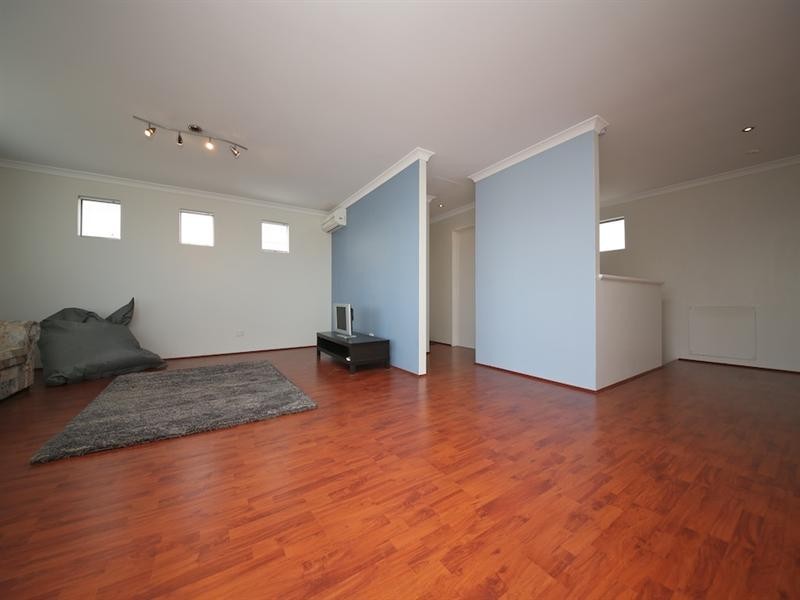 19 Driftwood Way, Beechboro WA 6063