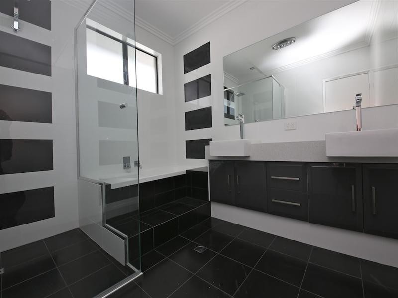 3 Monticello Meander, Landsdale WA 6065