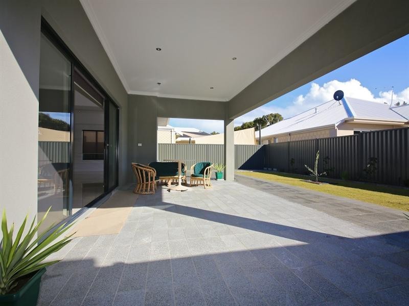 3 Monticello Meander, Landsdale WA 6065