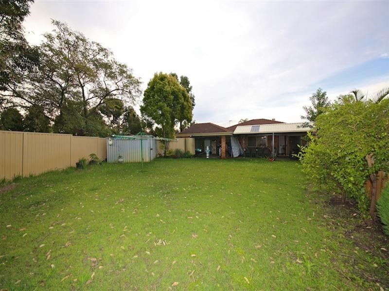 70 Bottlebrush Drive, Kiara WA 6054