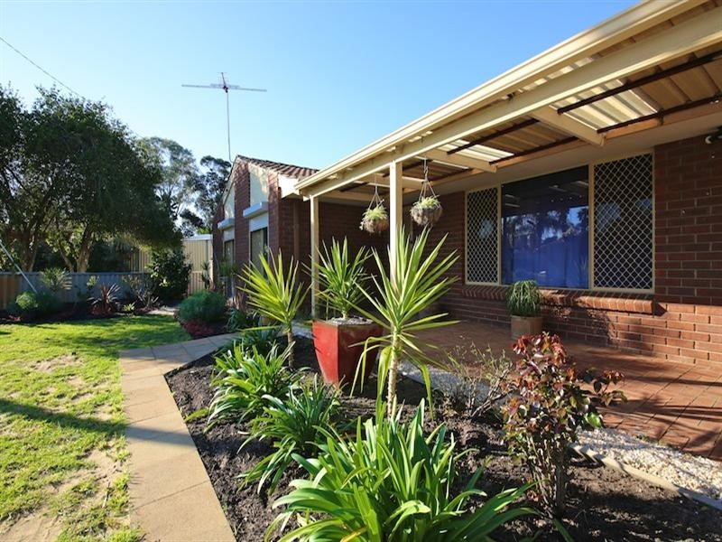 10 Congo Place, Beechboro WA 6063