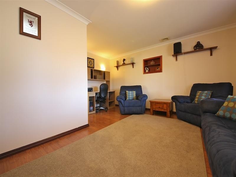 10 Congo Place, Beechboro WA 6063