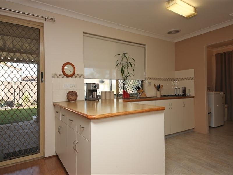 10 Congo Place, Beechboro WA 6063