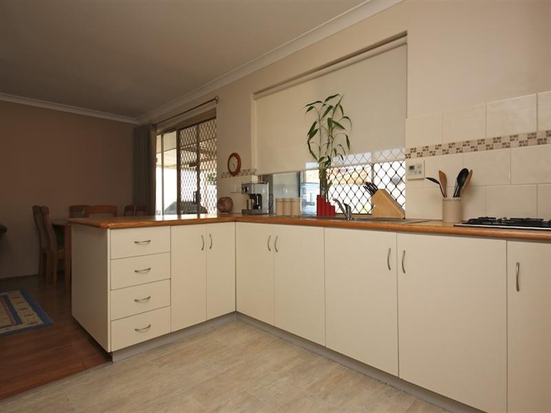 10 Congo Place, Beechboro WA 6063