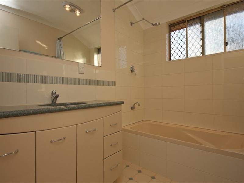 10 Congo Place, Beechboro WA 6063