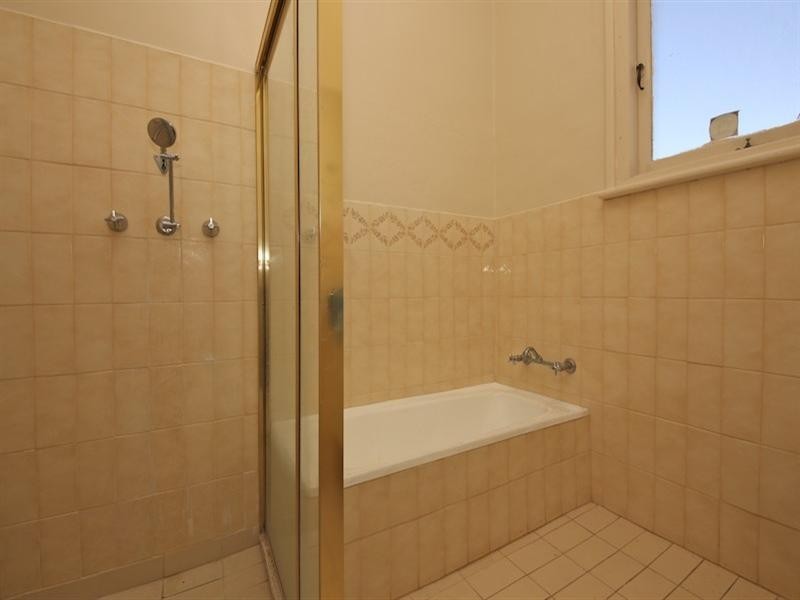 144 Railway Parade, Bassendean WA 6054