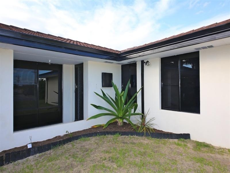 166 Amazon Drive, Beechboro WA 6063
