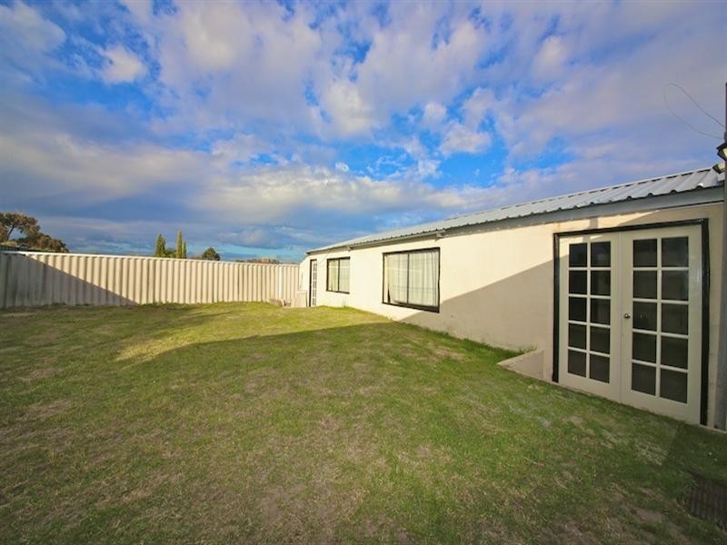 166 Amazon Drive, Beechboro WA 6063