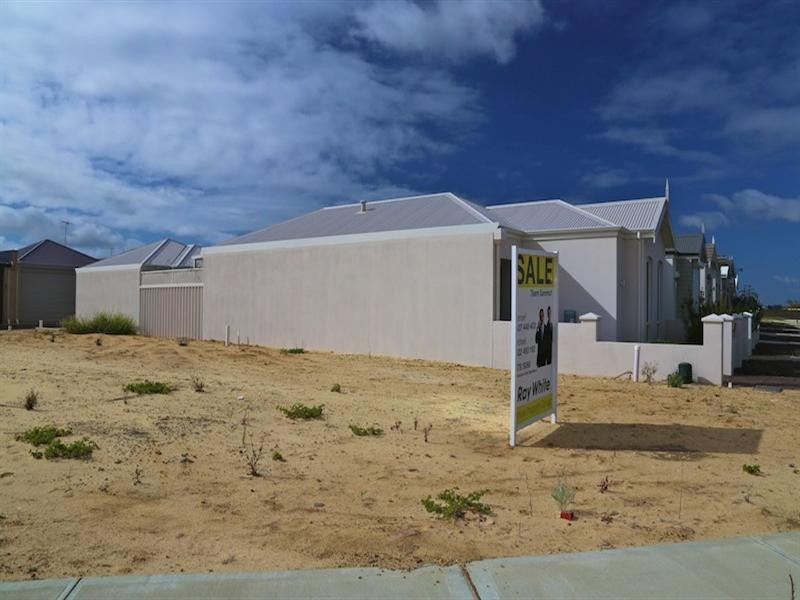 25 Fintona Crescent, Butler WA 6036