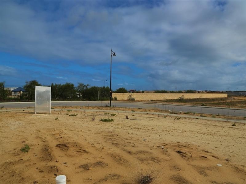 25 Fintona Crescent, Butler WA 6036