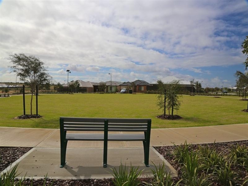 25 Fintona Crescent, Butler WA 6036