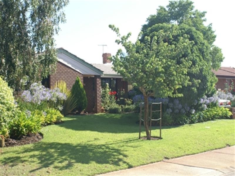 10 Thorburn Avenue, Beechboro WA 6063