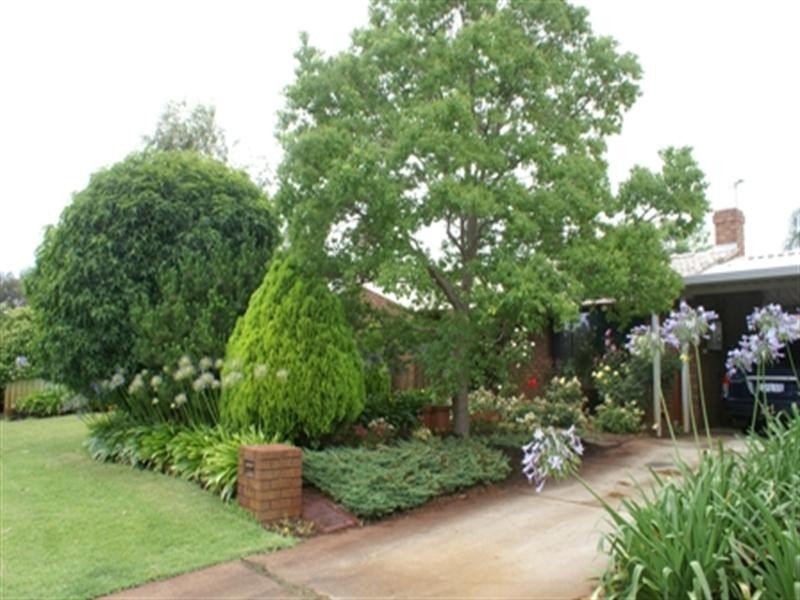 10 Thorburn Avenue, Beechboro WA 6063