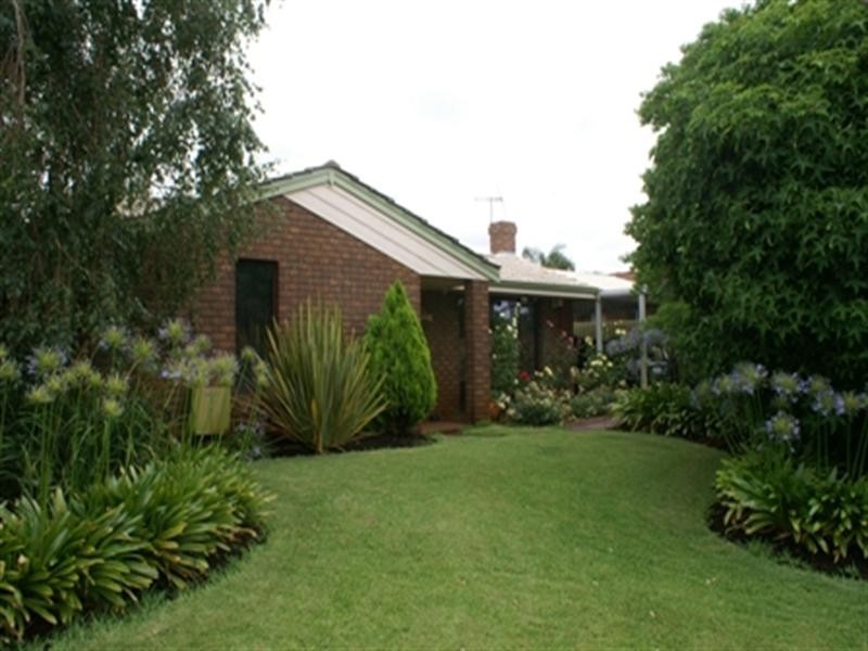 10 Thorburn Avenue, Beechboro WA 6063