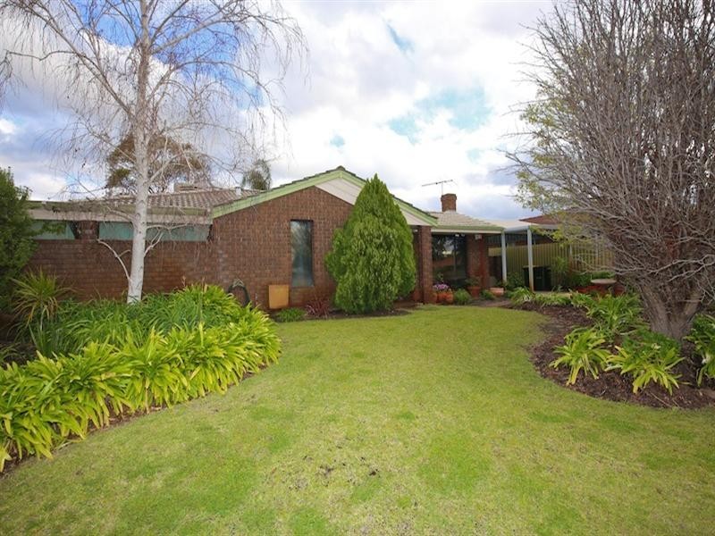 10 Thorburn Avenue, Beechboro WA 6063