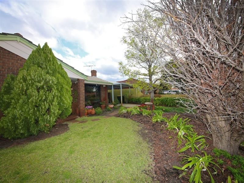 10 Thorburn Avenue, Beechboro WA 6063