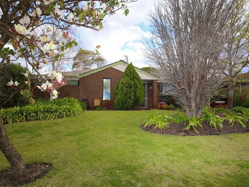 10 Thorburn Avenue, Beechboro WA 6063