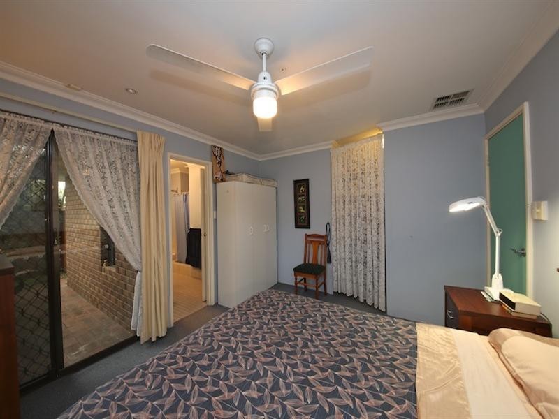 10 Thorburn Avenue, Beechboro WA 6063