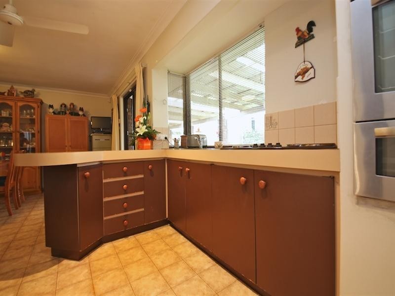 10 Thorburn Avenue, Beechboro WA 6063
