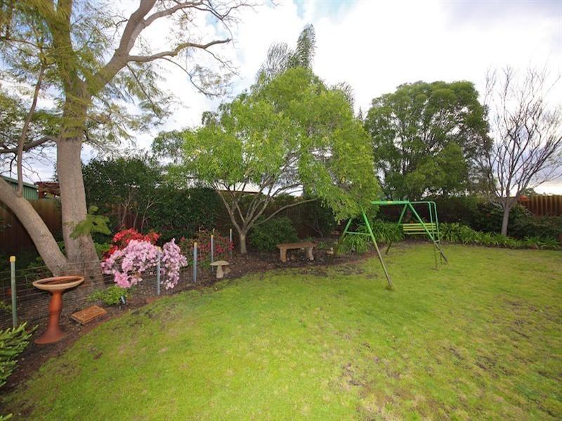 10 Thorburn Avenue, Beechboro WA 6063