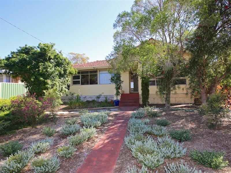 30 Schofield Street, Eden Hill WA 6054