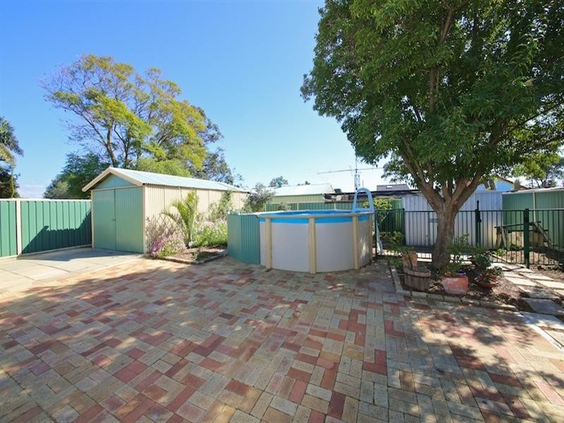 30 Schofield Street, Eden Hill WA 6054