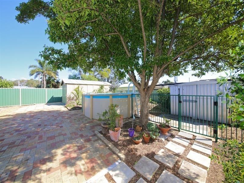 30 Schofield Street, Eden Hill WA 6054