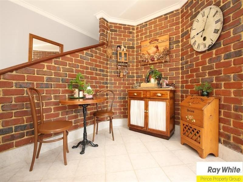 5 Don Close, Beechboro WA 6063