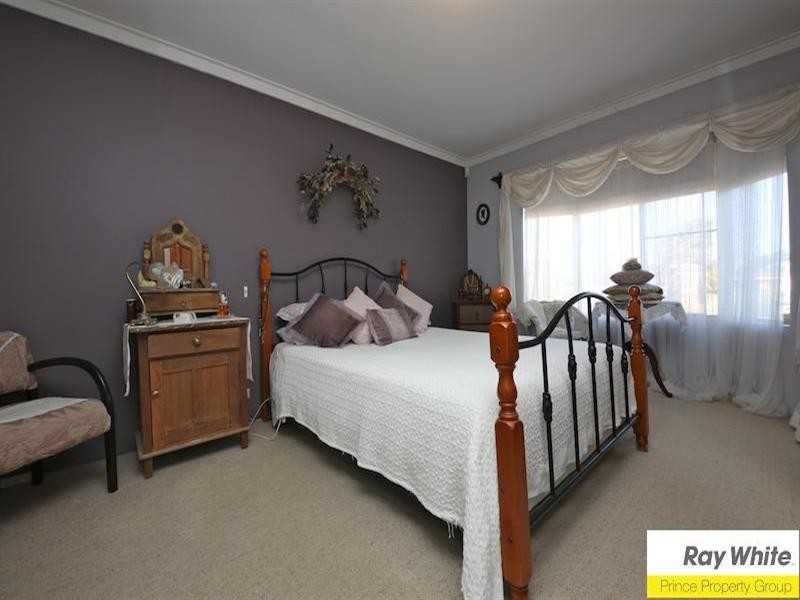 5 Don Close, Beechboro WA 6063