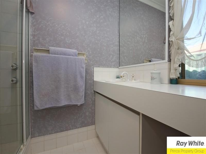 5 Don Close, Beechboro WA 6063