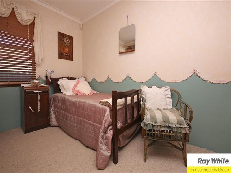 5 Don Close, Beechboro WA 6063