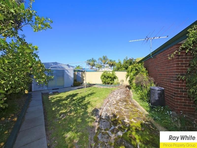 5 Don Close, Beechboro WA 6063