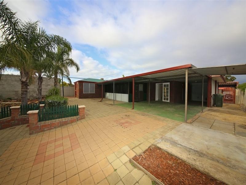5 Hope Street, Beechboro WA 6063