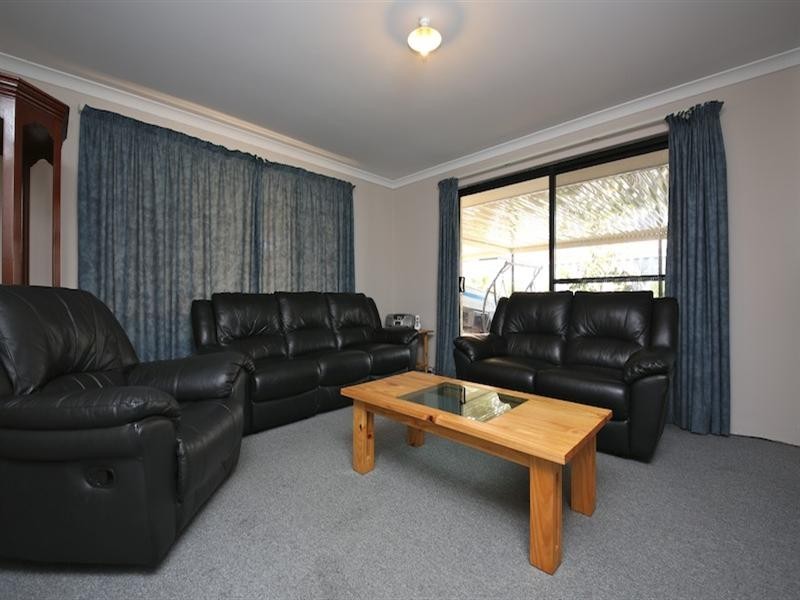 23 Driftwood Way, Beechboro WA 6063