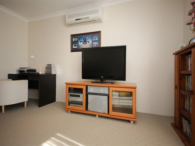 28 Columbia Way, Beechboro WA 6063