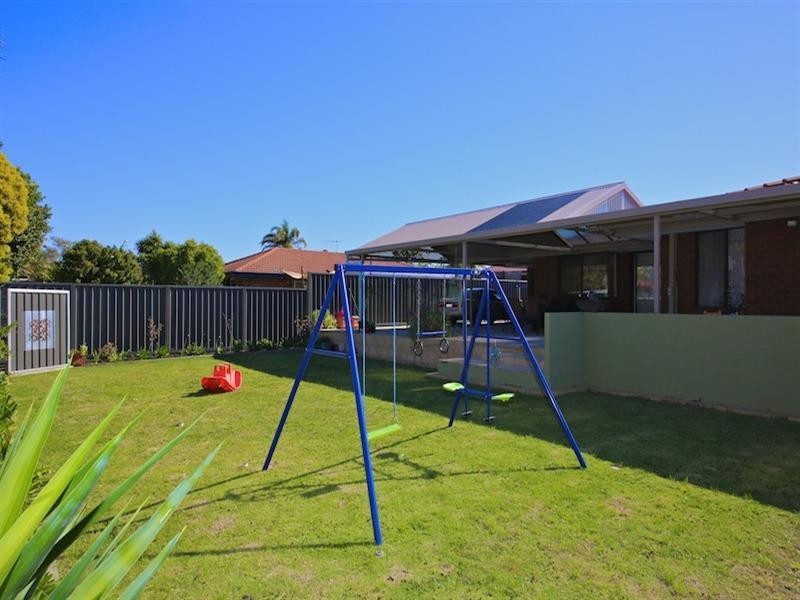 28 Columbia Way, Beechboro WA 6063