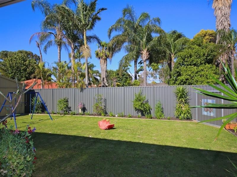 28 Columbia Way, Beechboro WA 6063