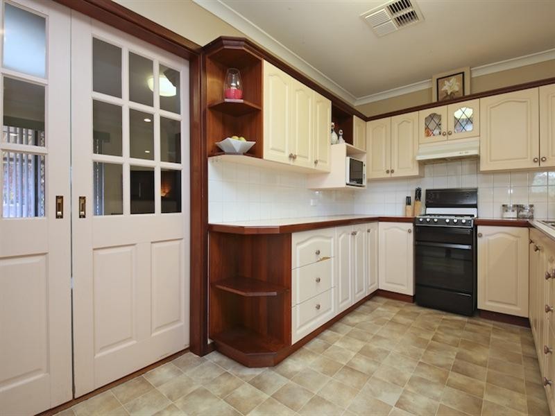 8 Hope Street, Beechboro WA 6063