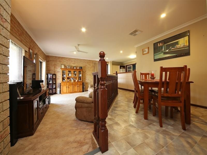 8 Hope Street, Beechboro WA 6063