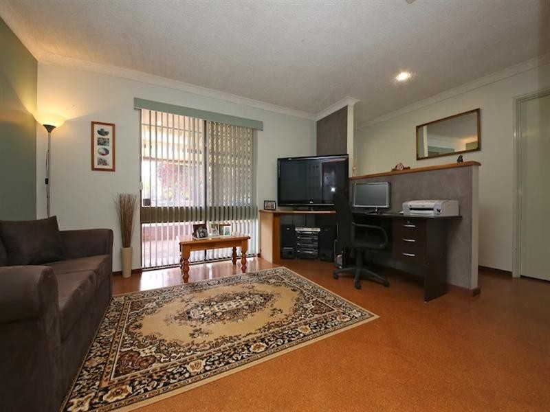 8 Hope Street, Beechboro WA 6063