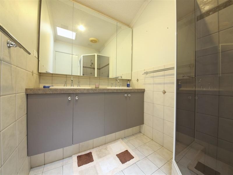 8 Hope Street, Beechboro WA 6063