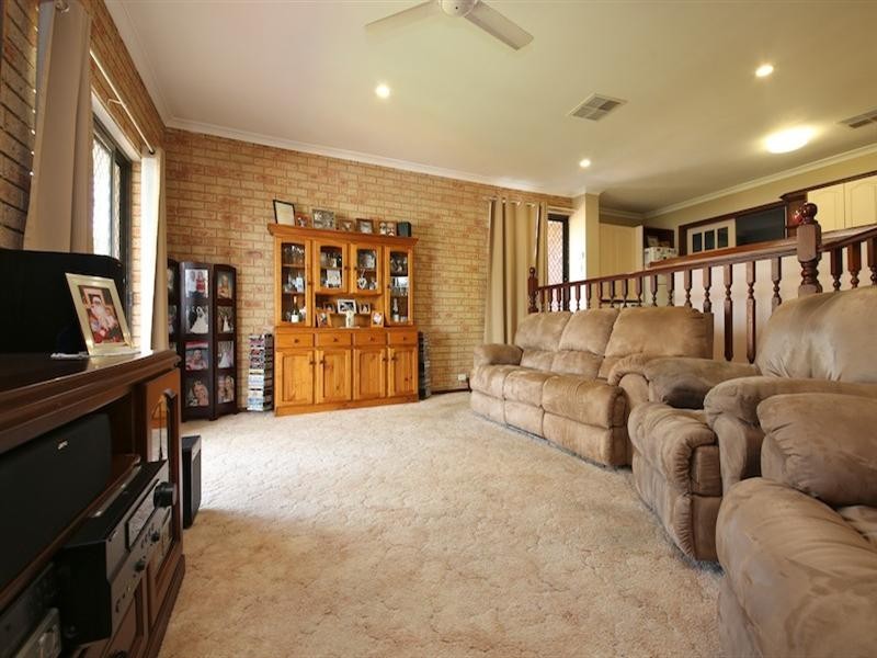 8 Hope Street, Beechboro WA 6063