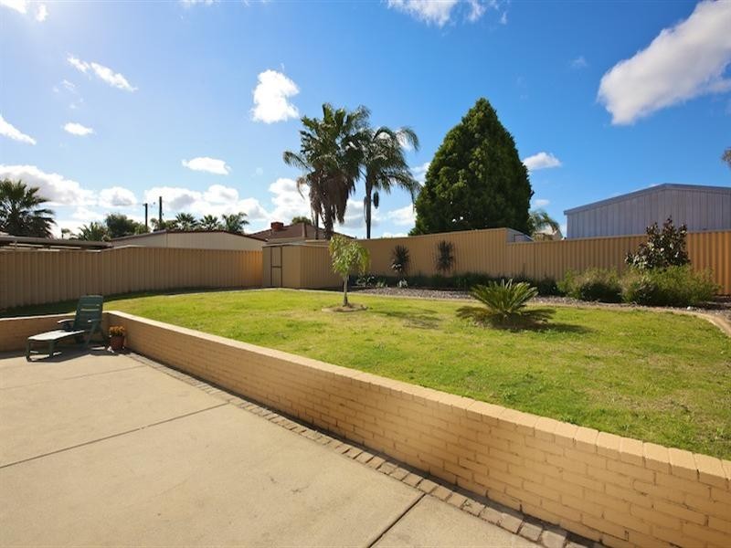 68 Sacramento Avenue, Beechboro WA 6063